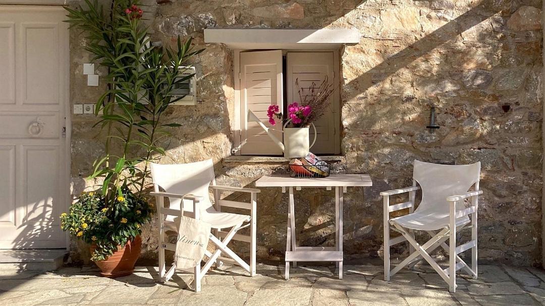 Lithea Villas And Studios By The Sea Agios Petros  Buitenkant foto