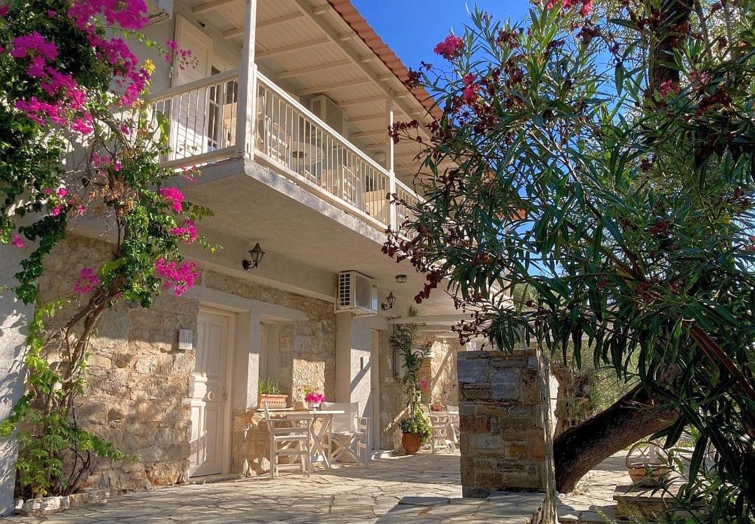 Lithea Villas And Studios By The Sea Agios Petros  Buitenkant foto