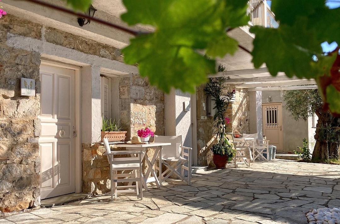 Lithea Villas And Studios By The Sea Agios Petros  Buitenkant foto