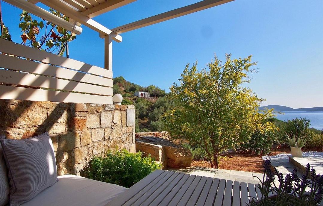 Lithea Villas And Studios By The Sea Agios Petros  Buitenkant foto
