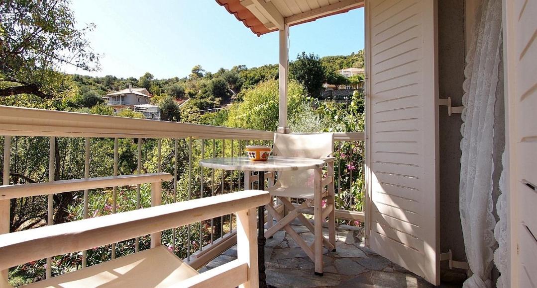 Lithea Villas And Studios By The Sea Agios Petros  Buitenkant foto