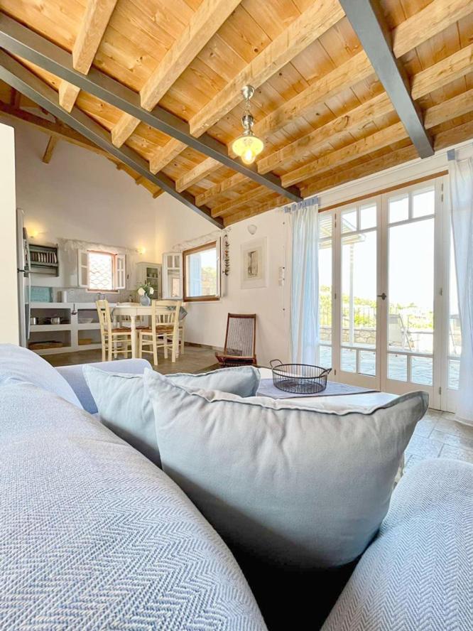 Lithea Villas And Studios By The Sea Agios Petros  Buitenkant foto